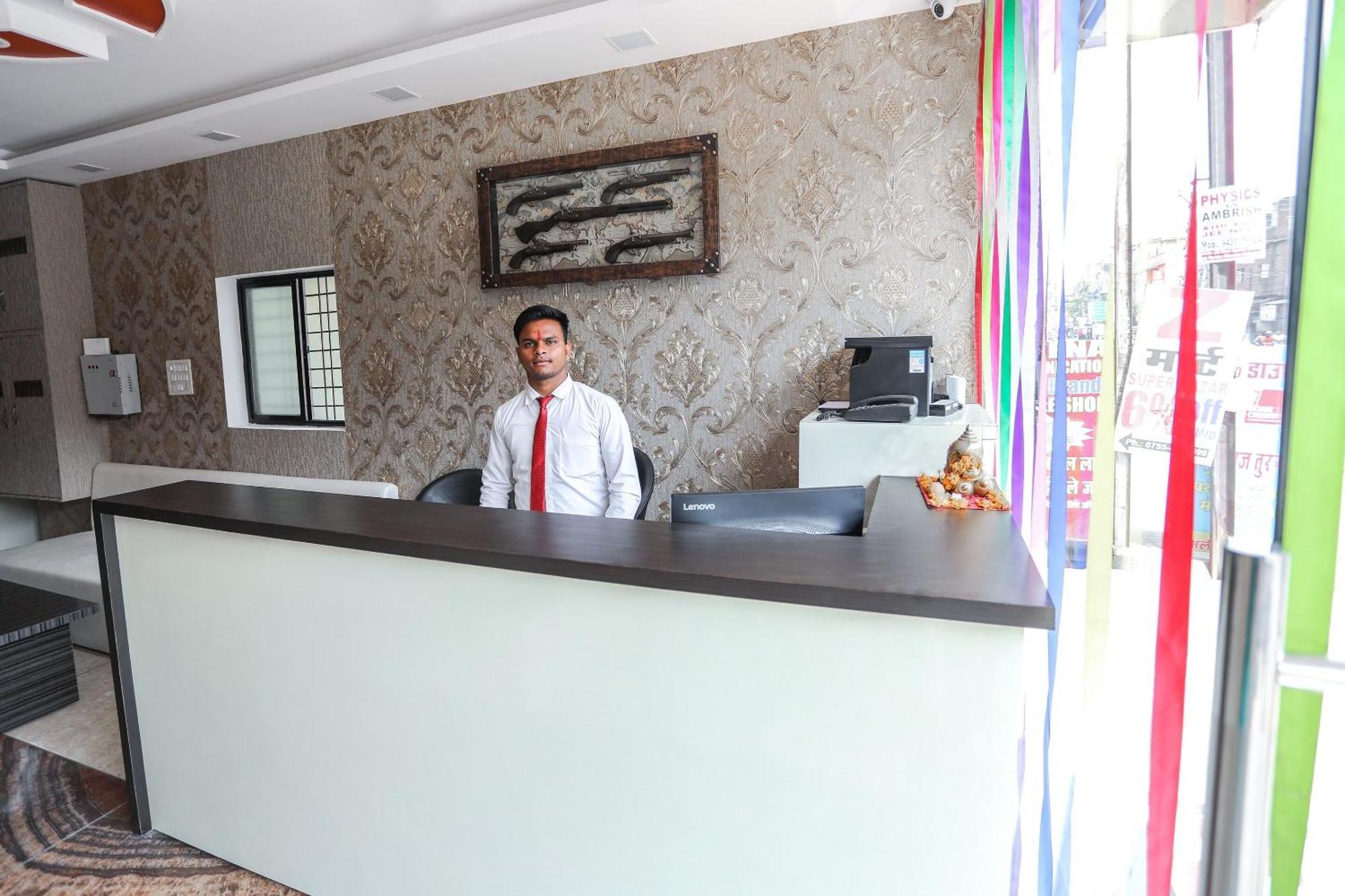 Capital O Smart City Bhopal Exterior foto